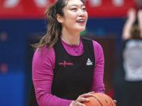 九游会-女篮官宣！李梦无缘深圳亚洲杯，宫鲁鸣：长期脱队训练，
