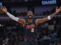 九游娱乐官方平台-艾顿来了!詹姆斯与九位状元同队创NBA历史之最