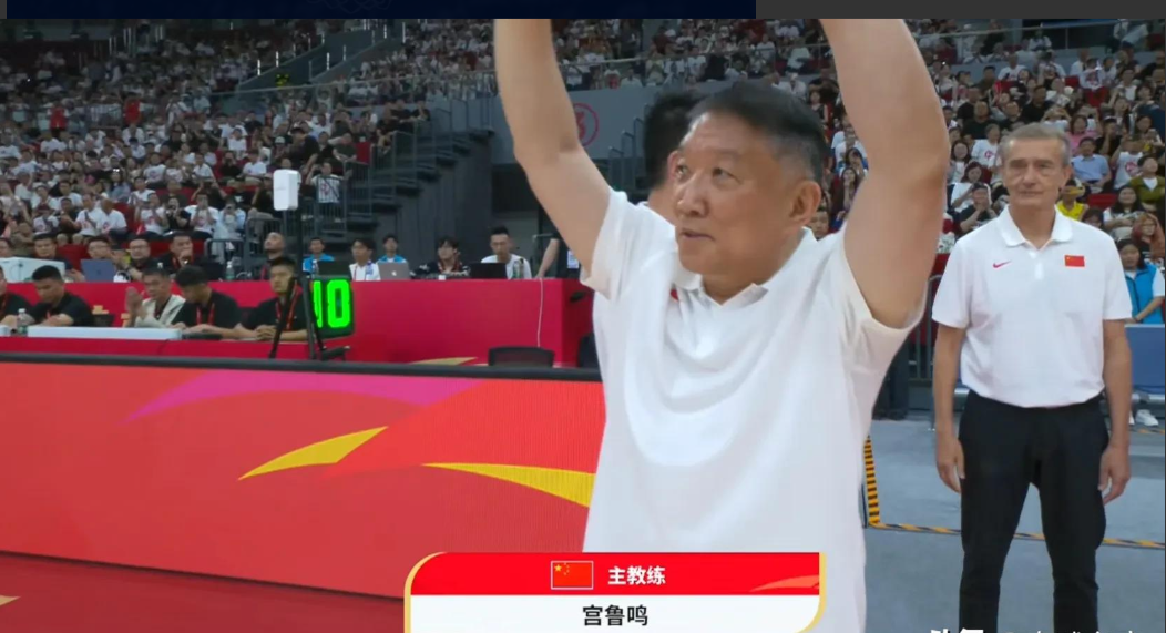 包含无解！张子宇10分钟砍12分“双塔”组合轮番制霸内线的词条